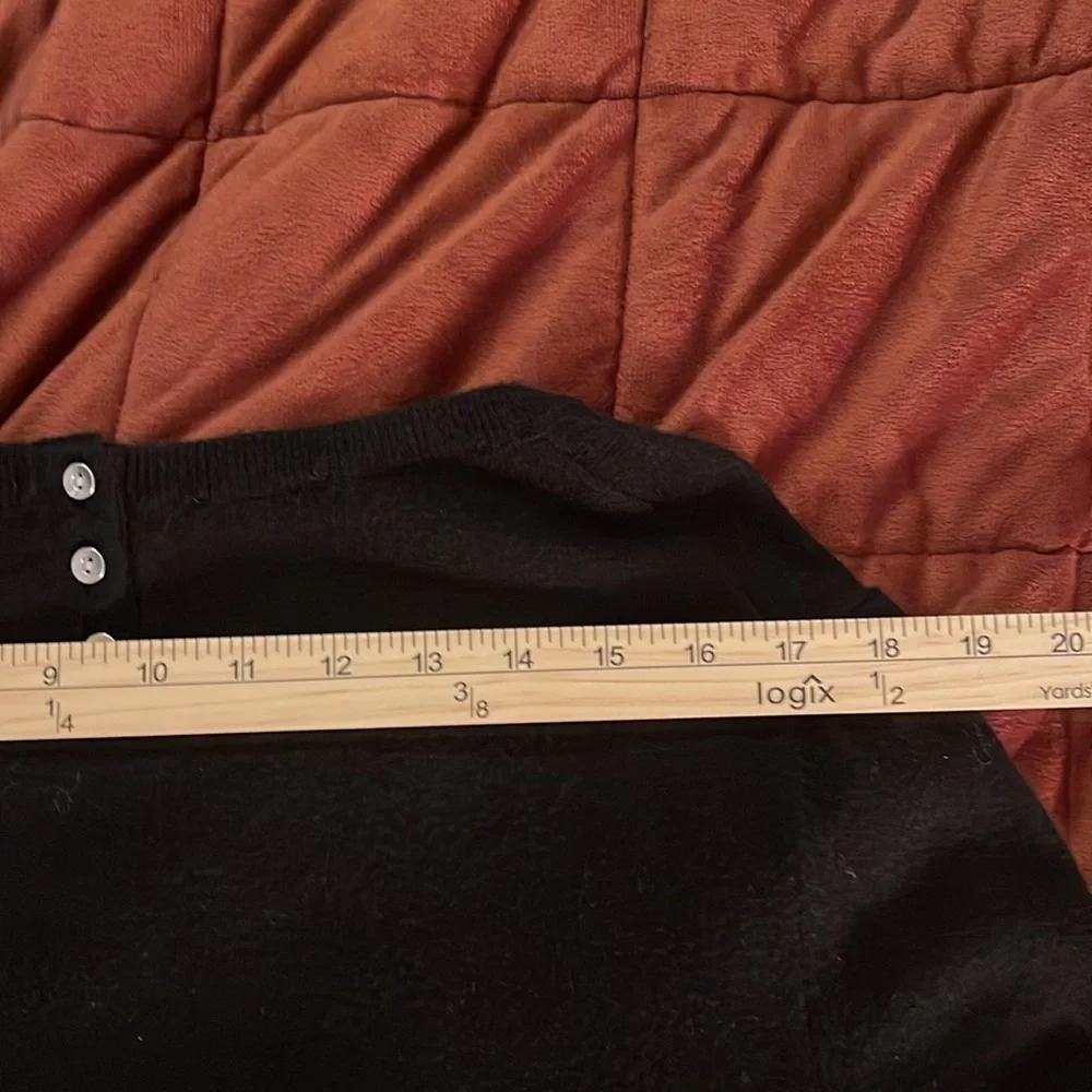 Talbots Pullover 3 button Lambswool blend Sweater Women’s Sz XL Black bell cuffs